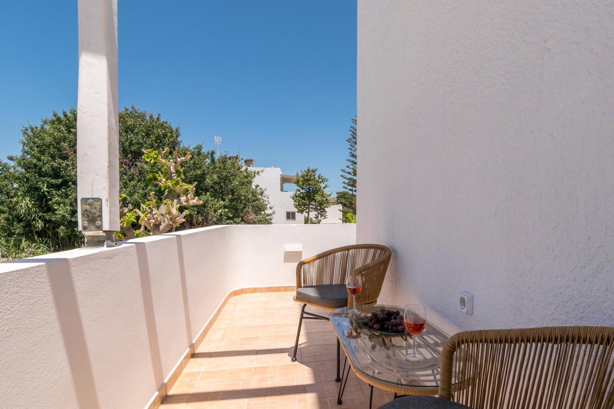Pergola Hotell Pollonia Eksteriør bilde